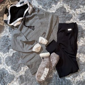 PINK hooded sweatshirt. Gray. Large.